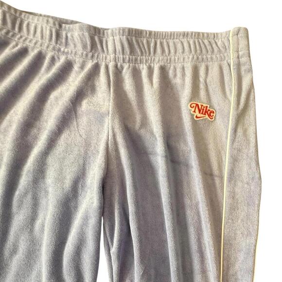 Nike Vintage Velour Jogger Pants Size M - Picture 3 of 6